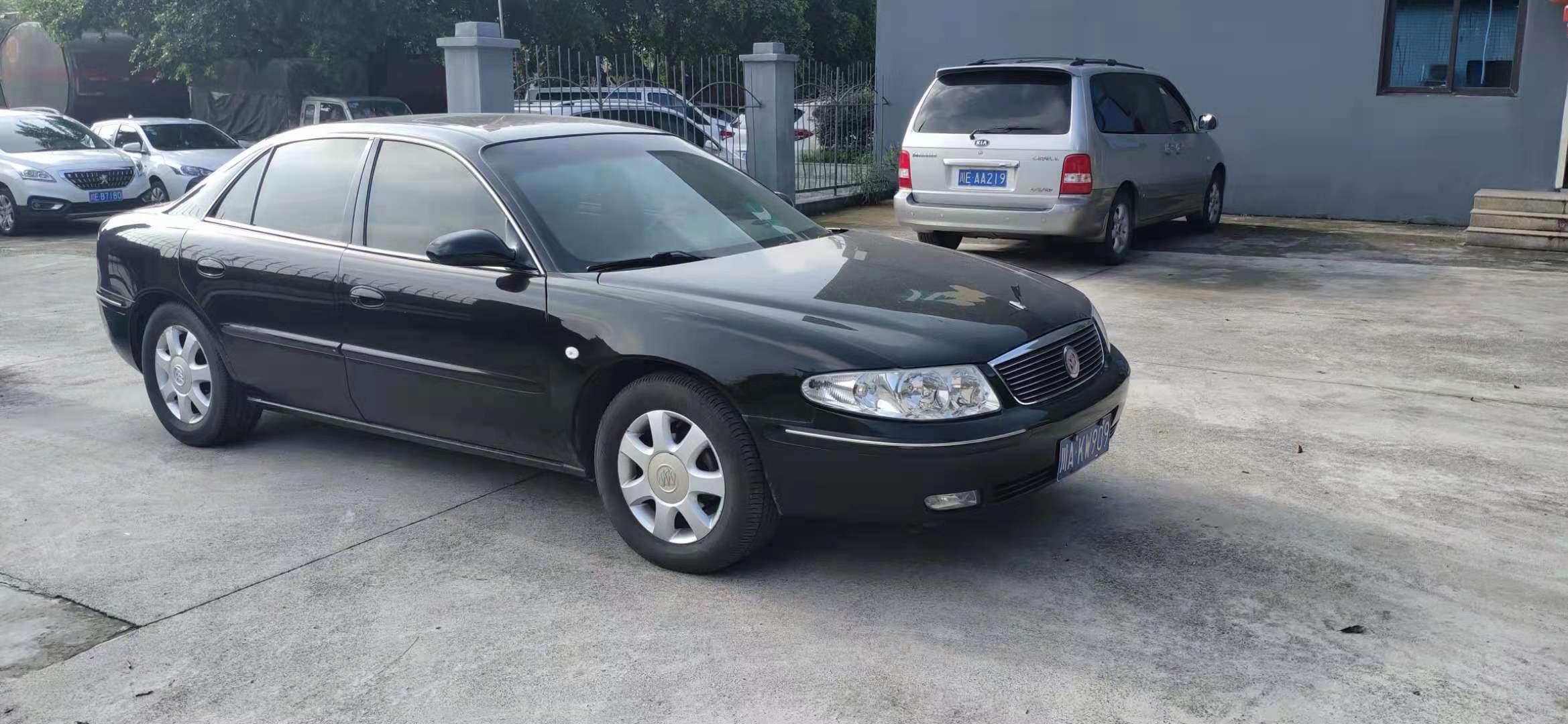 ?？怂?、上海別克機(jī)車(chē)拍賣(mài)